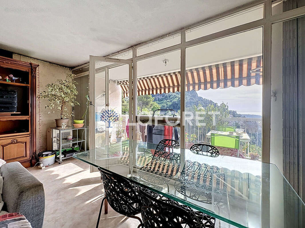 Appartement à BEAUSOLEIL