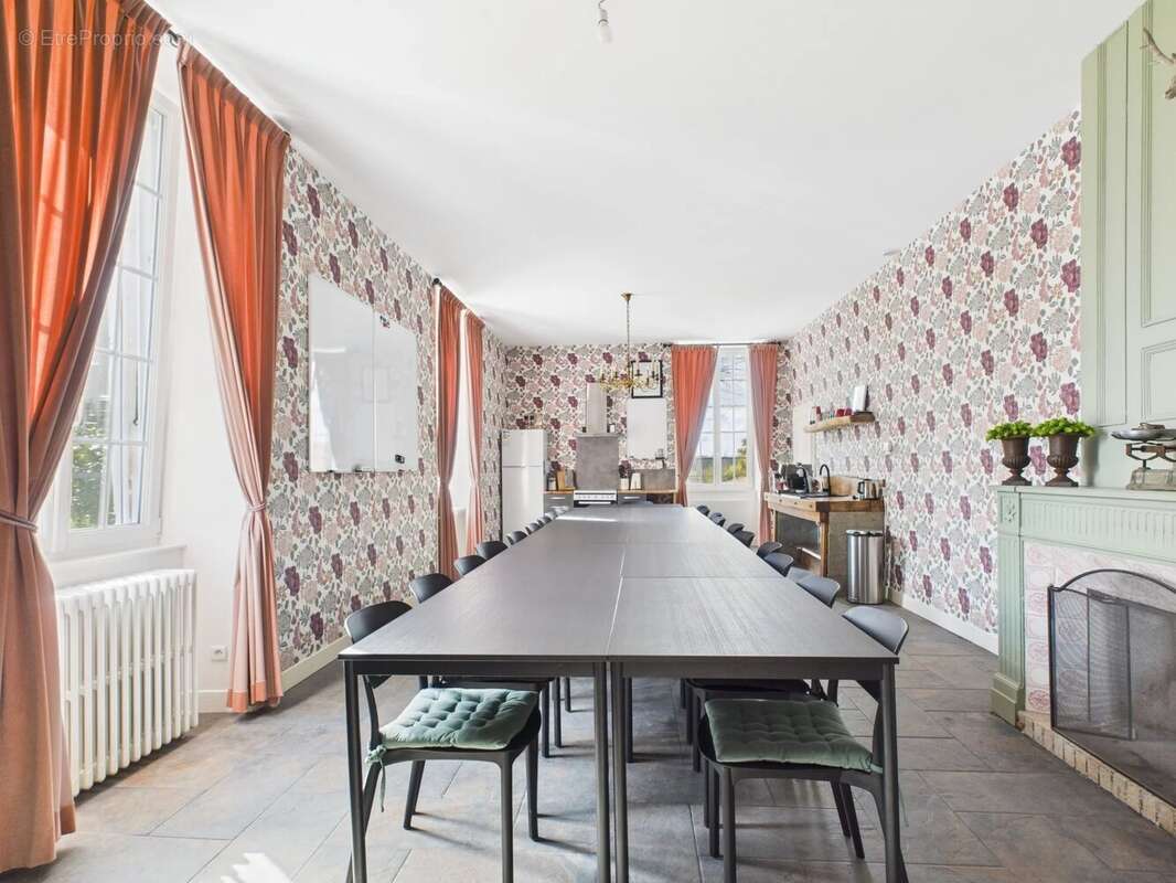 Maison à SAINT-MEARD-DE-DRONE