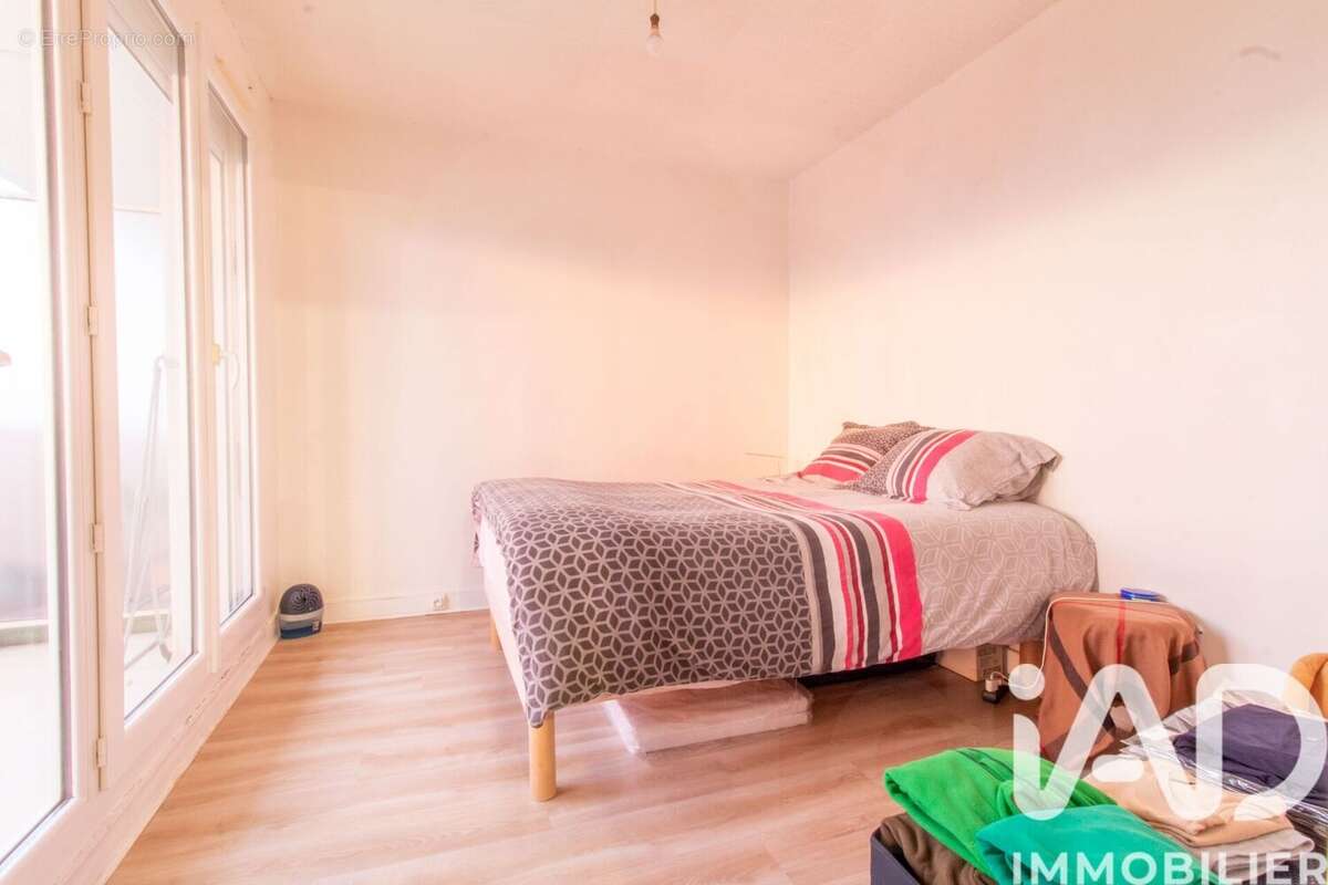 Photo 5 - Appartement à SAINT-JEAN-DE-BRAYE