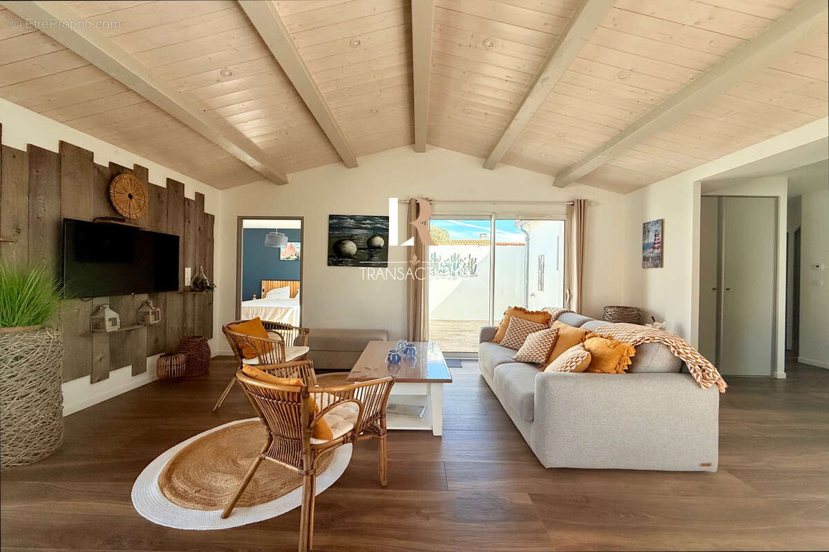 Maison à SAINT-MARTIN-DE-RE