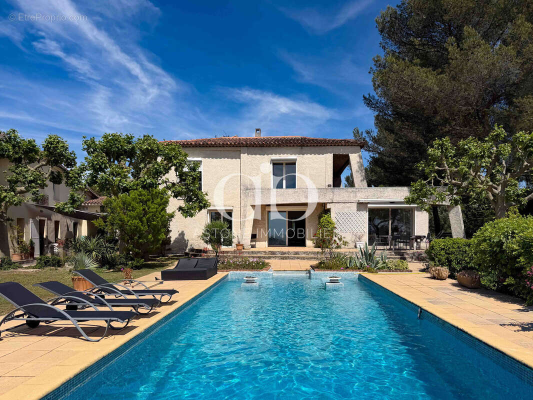 Maison à MARSEILLE-12E