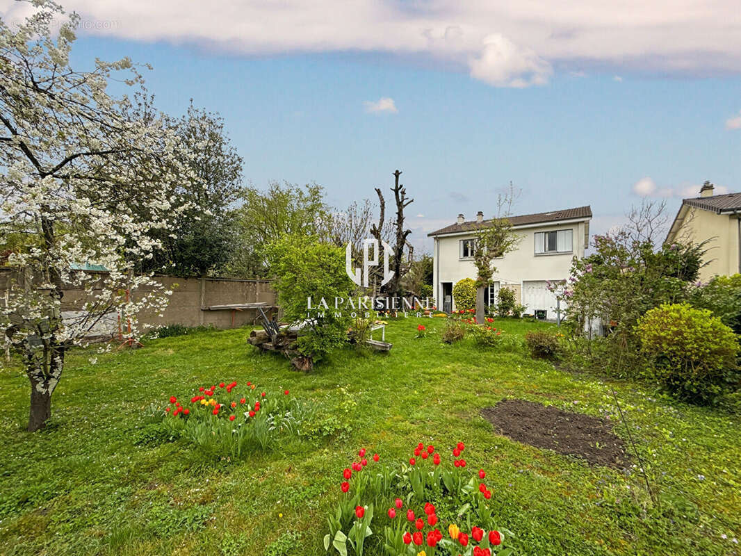 Maison à SOISY-SOUS-MONTMORENCY