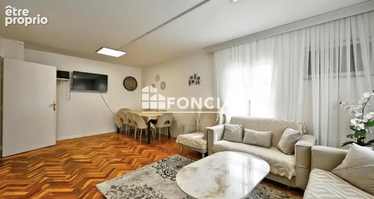 À VENDRE – Appartement 3 pièces en plein centre de Pontoise, au pied de la gare - photo 3