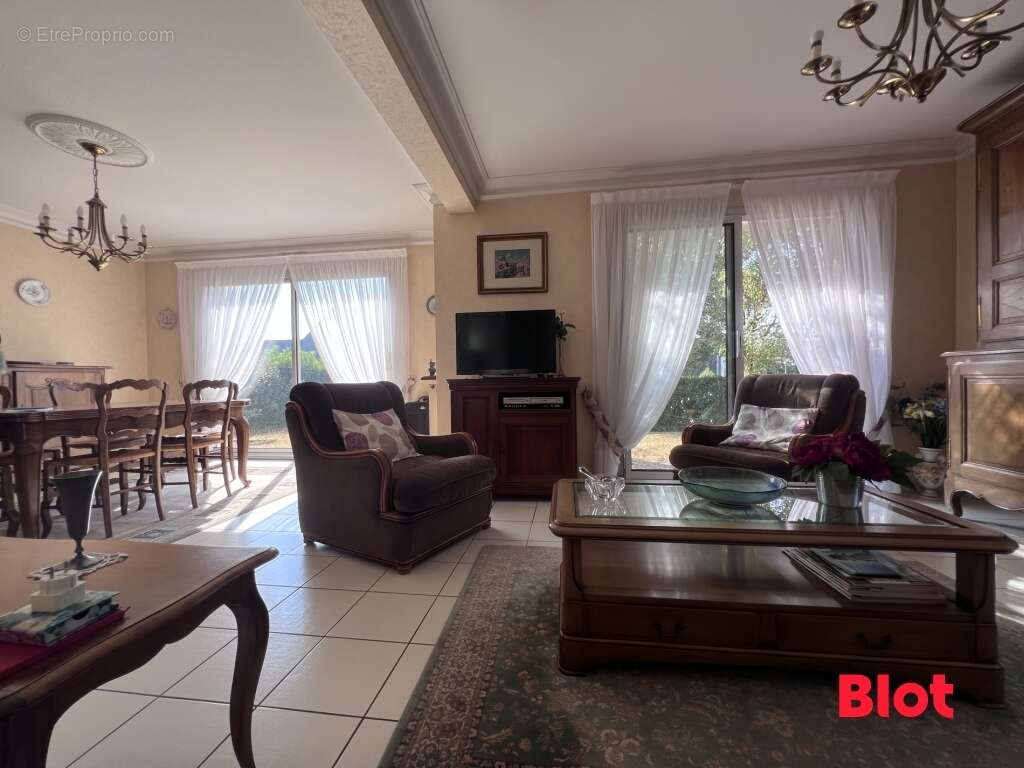 Maison 102 m² à Vannes  - photo 5