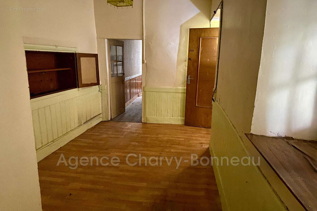 Maison à PRAT-BONREPAUX