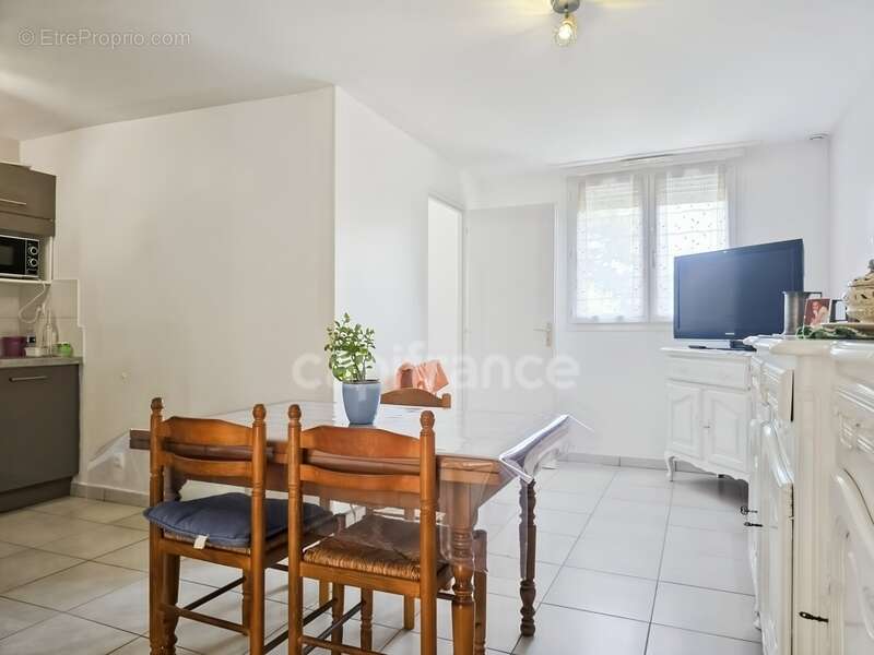 Neuville-sur-Sarthe - Terrain de loisirs de 425 m² en bord de Sarthe. Posez vos valises et profitez ! - photo 11