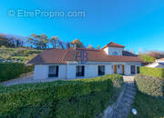 Maison à SAINT-BLAISE-DU-BUIS