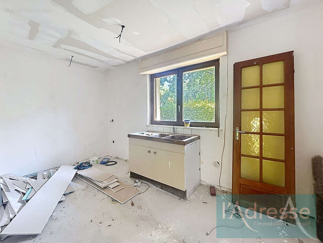 Maison Pange 5 pièce(s) 123 m2 - 5 chambres - 7 pièces - garage - jardin - terrasse - cave - photo 6