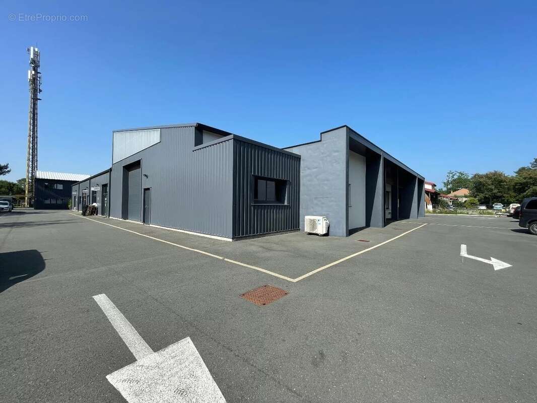 Commerce à SEIGNOSSE