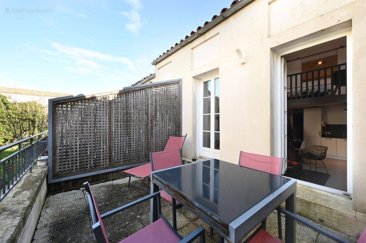 Appartement à SAINT-MARTIN-DE-RE