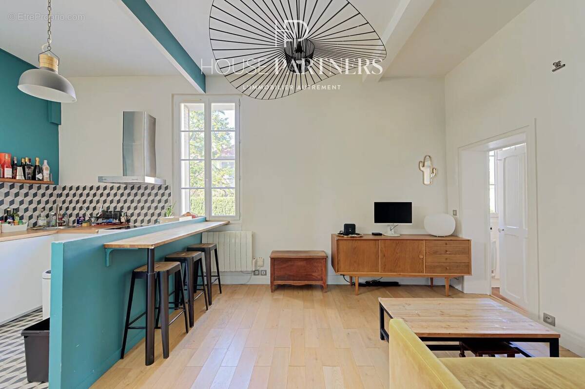 Appartement à VERSAILLES