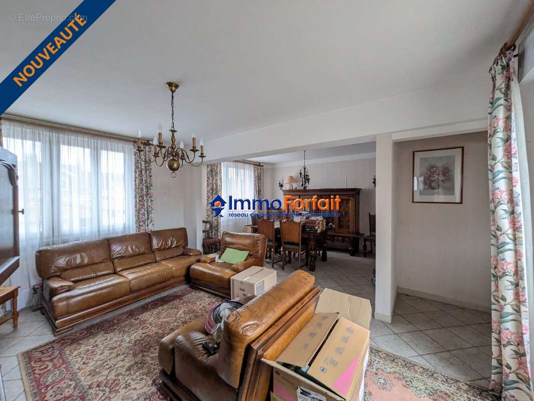 Maison à LOOS-EN-GOHELLE