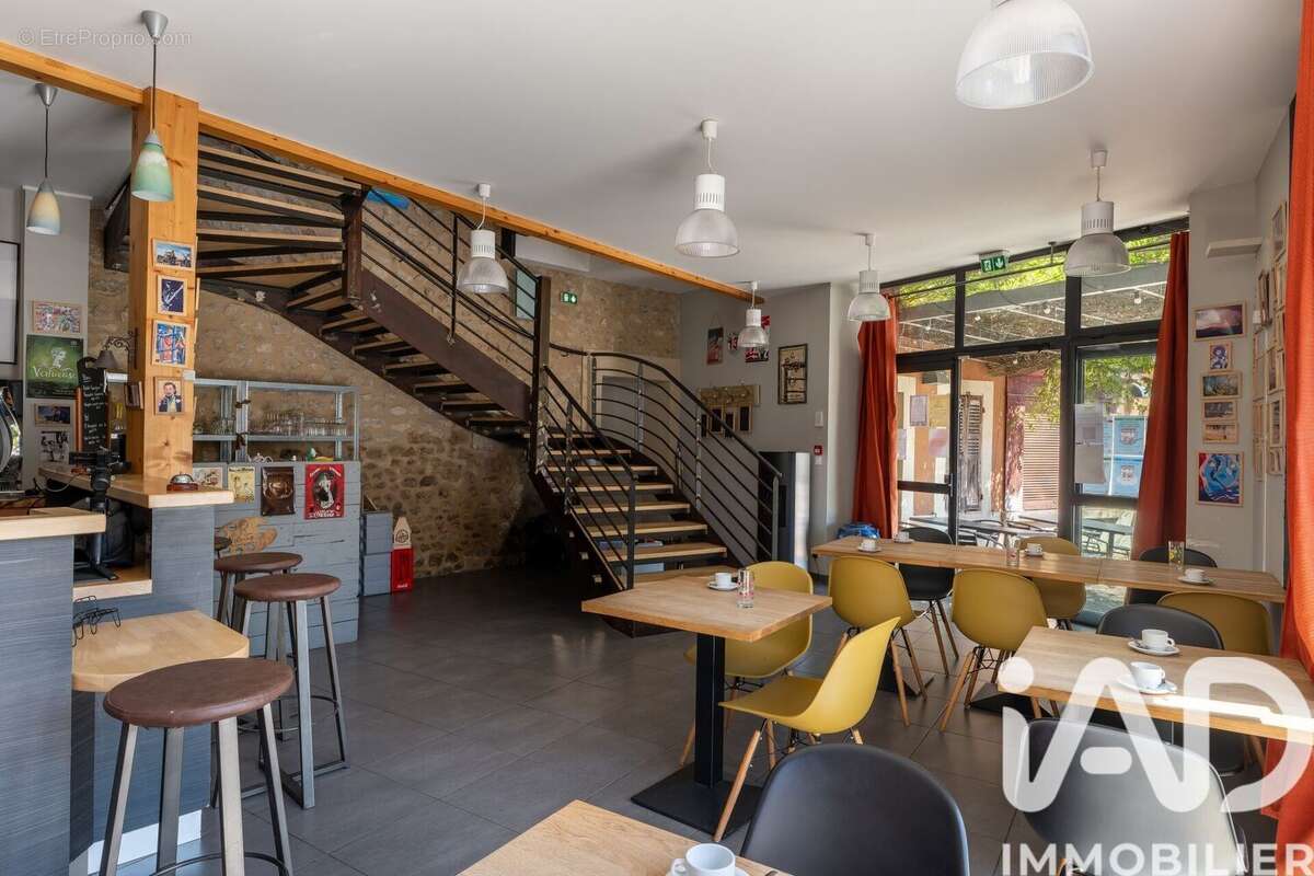 Photo 4 - Appartement à VERNET-LA-VARENNE