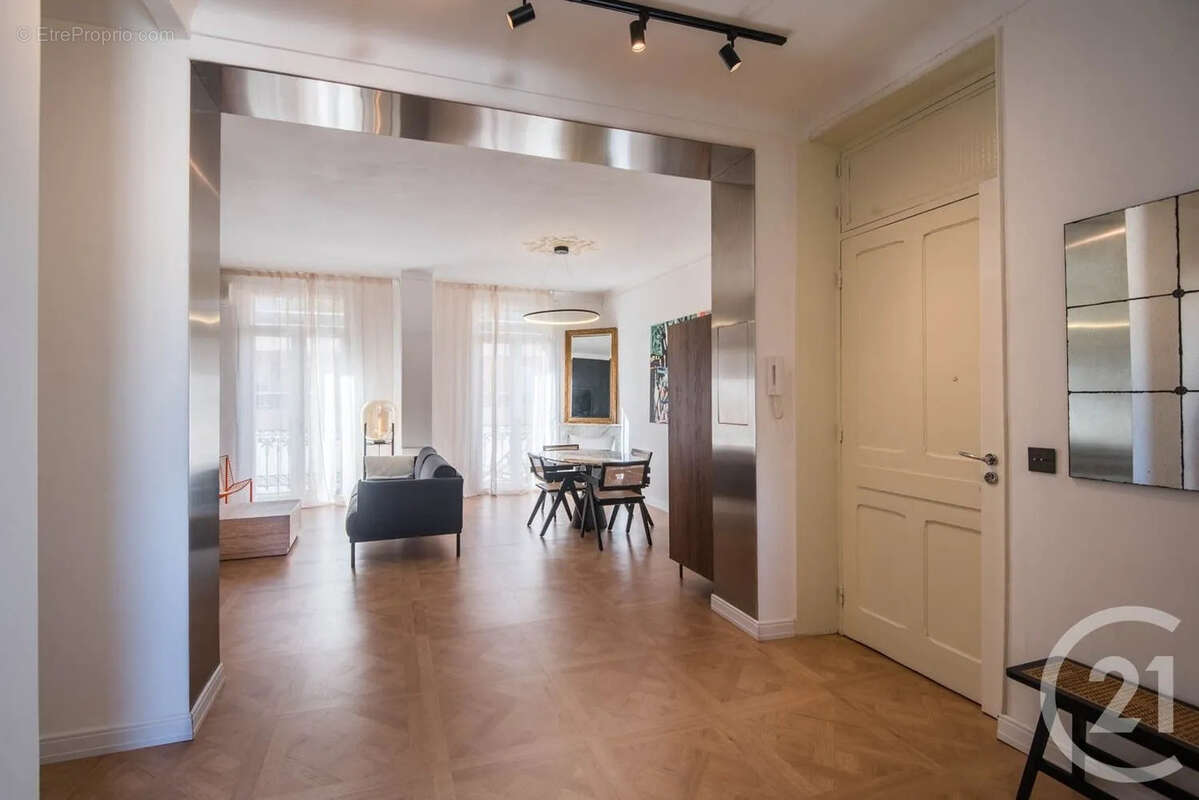 Appartement à NICE