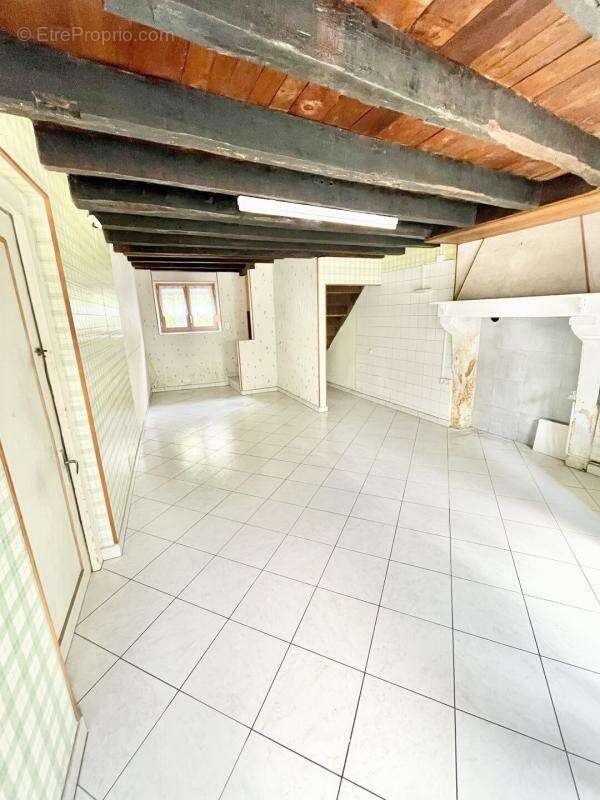 Maison à SEMUY