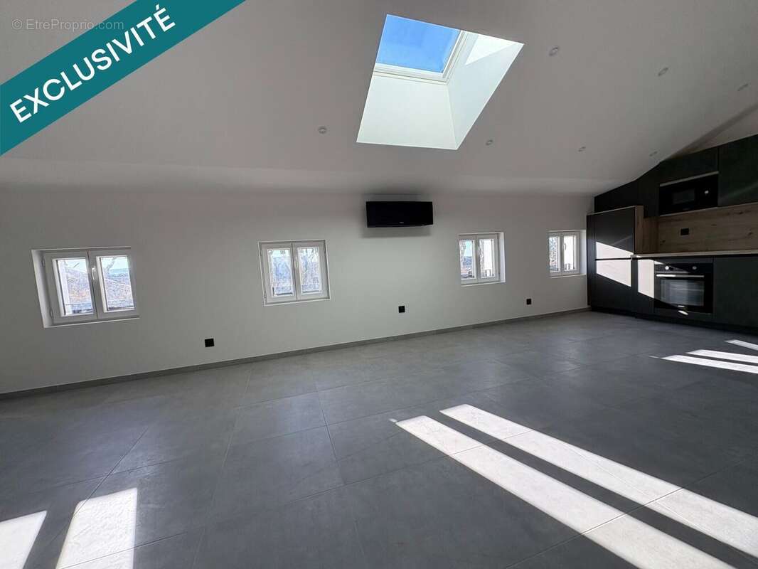 Photo 2 - Appartement à AUBIGNAN