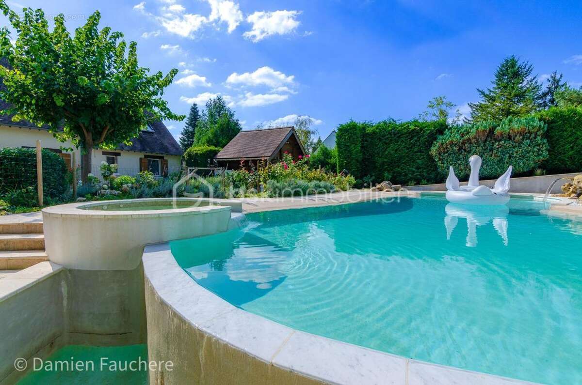 Maison à MILLY-LA-FORET