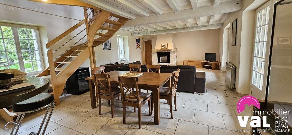 Maison à LA FERTE-ALAIS