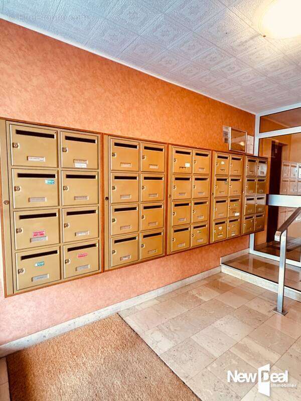 Exclusivite appartement de type 5 de 95 m2 a renover - photo 16