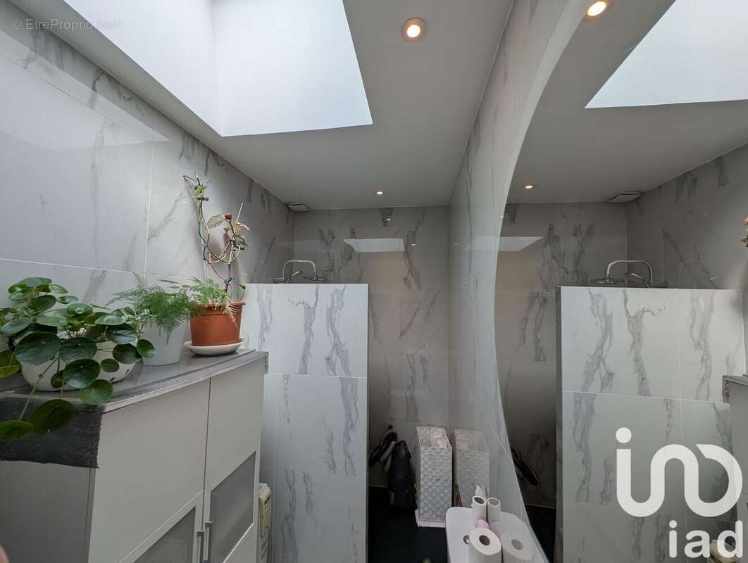 Photo 6 - Maison à ISSY-LES-MOULINEAUX