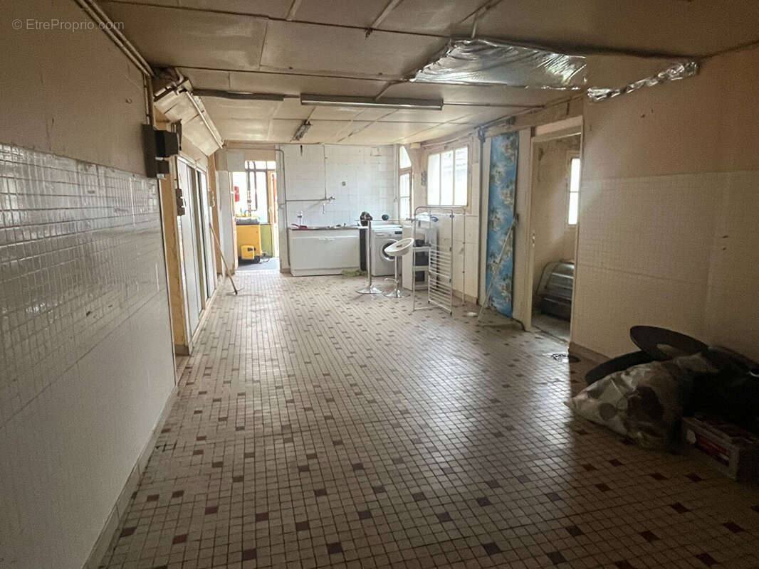 Maison à COUSSAY-LES-BOIS