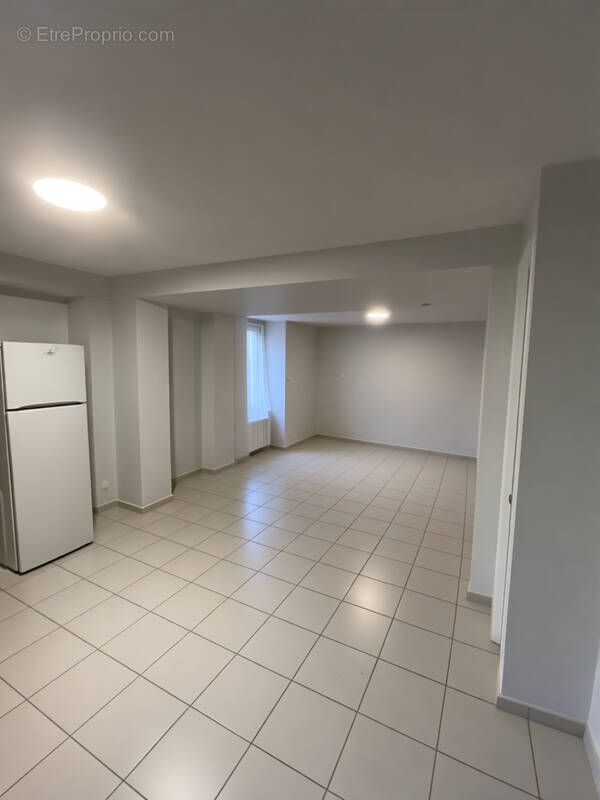 Appartement à OBJAT