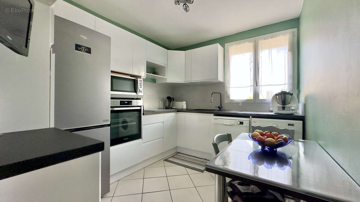 Appartement à LYON-5E