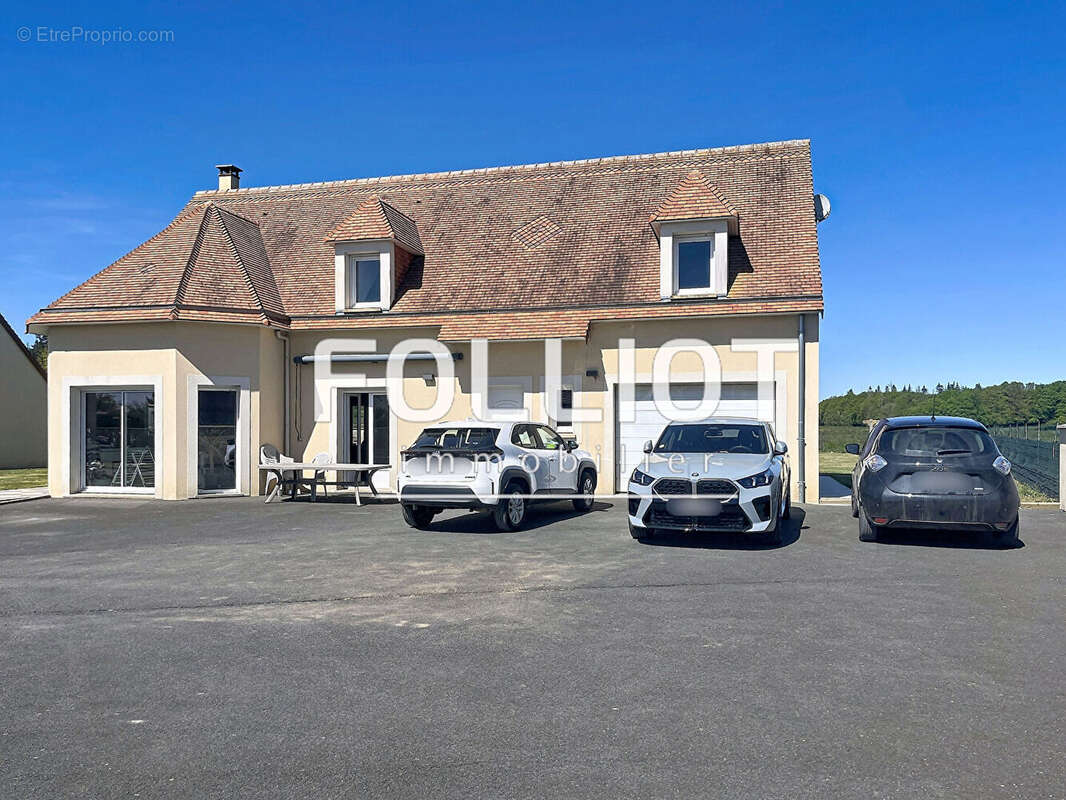 Maison à FRESNEY-LE-VIEUX