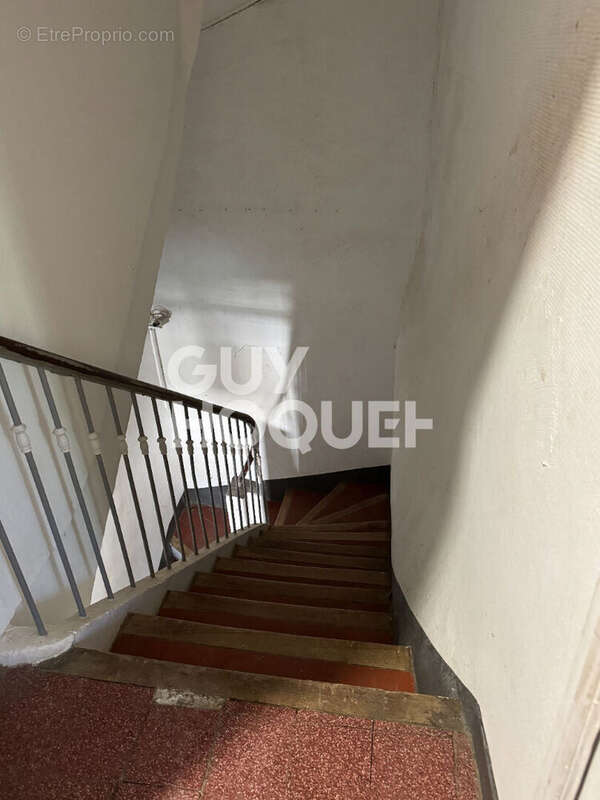 VENTE d'un immeuble  T7 (250 m²) à CAVAILLON - photo 12