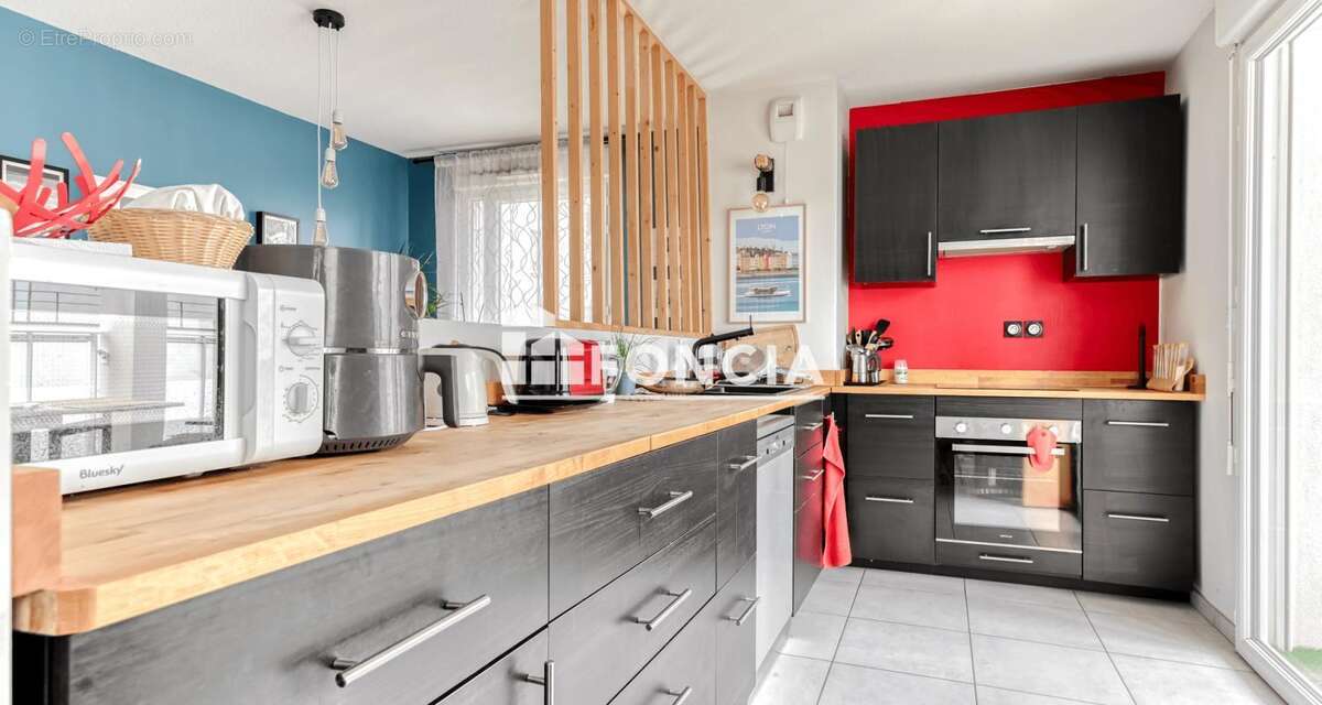 Appartement à VAULX-EN-VELIN