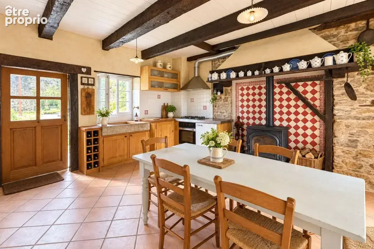 Maison au calme avec grand terrain de 1,8 hectare – Un cadre de vie privilégié - photo 3
