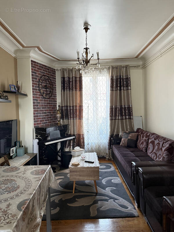 Appartement à VILLENEUVE-SAINT-GEORGES