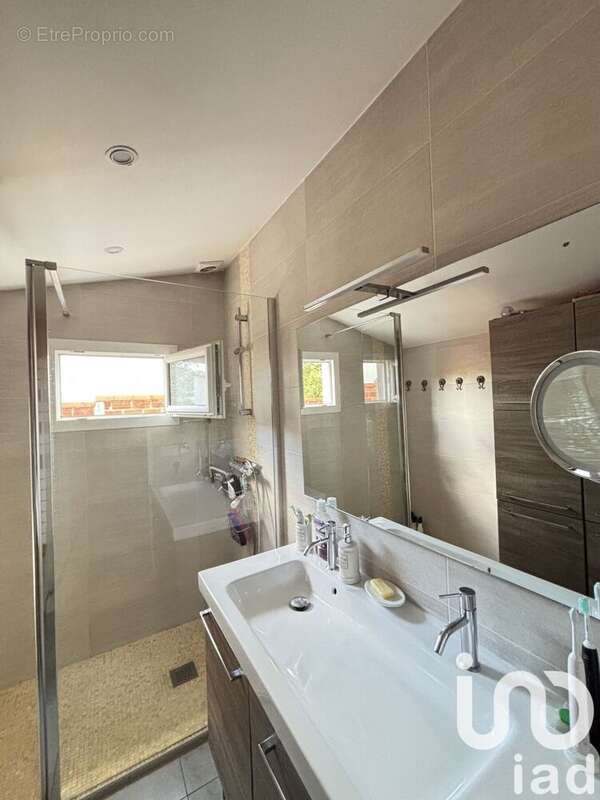 Photo 6 - Maison à VAUJOURS