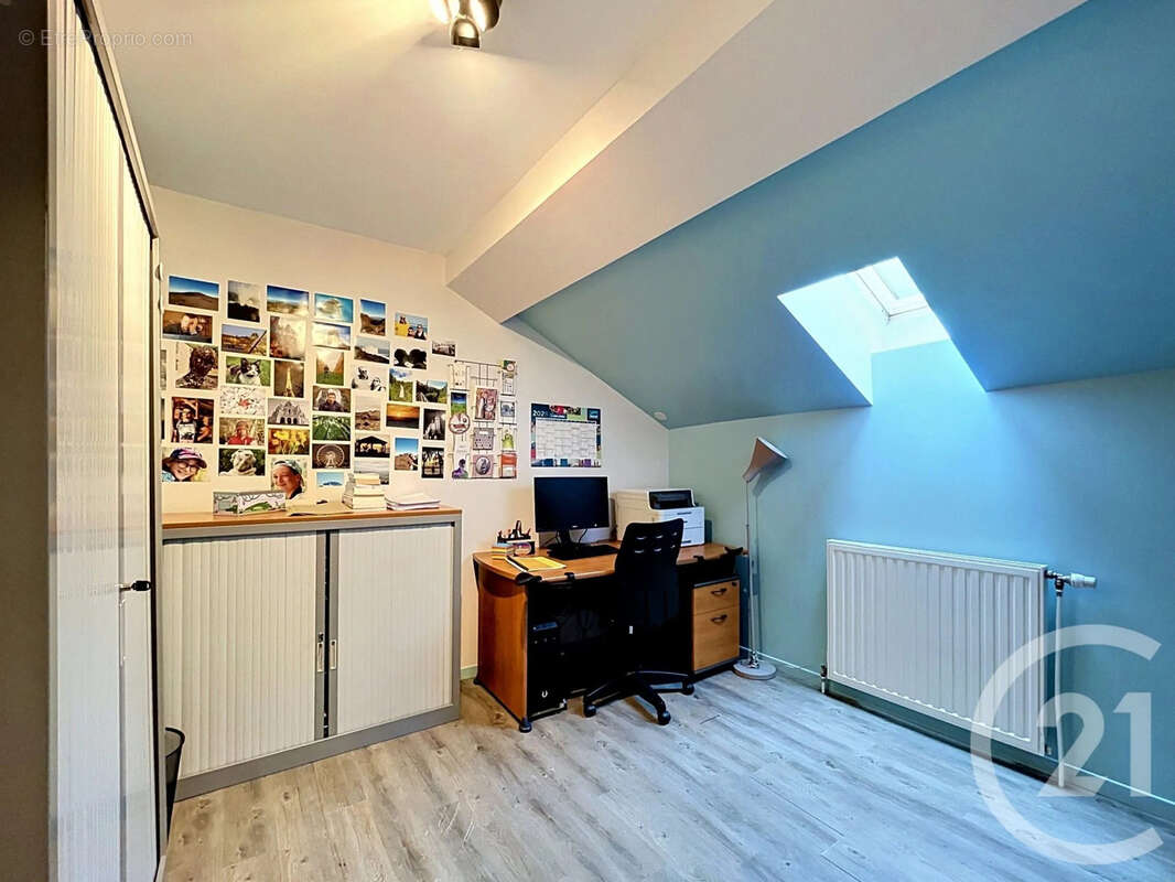 Maison 212 m² à Bains-Les-Bains  - photo 20