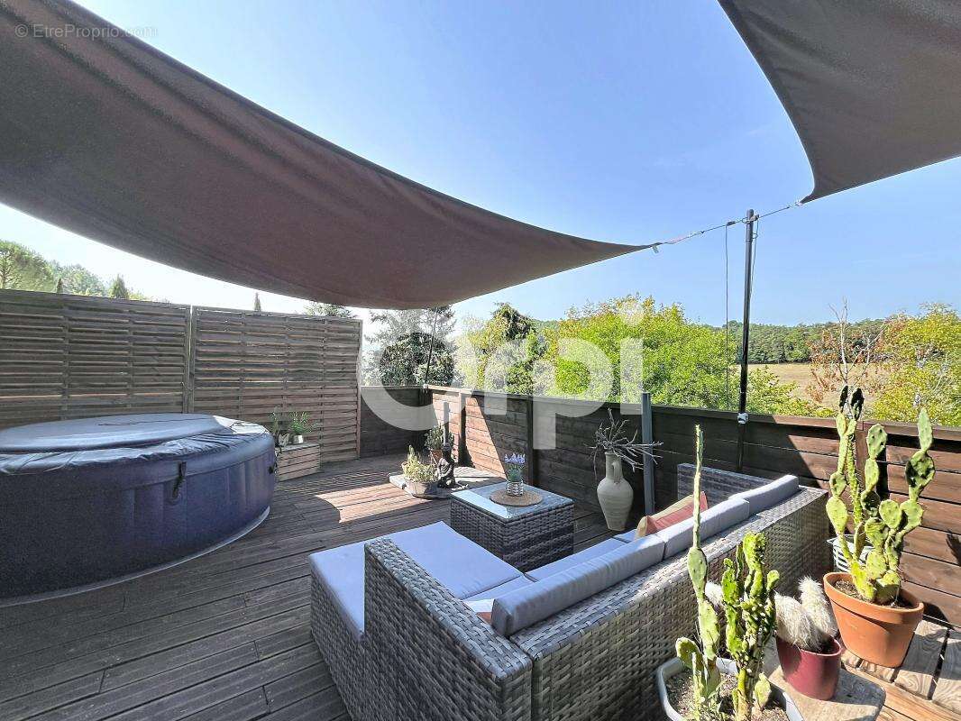 Maison familiale de 158 m² - À 2 min de Créavallée - photo 13
