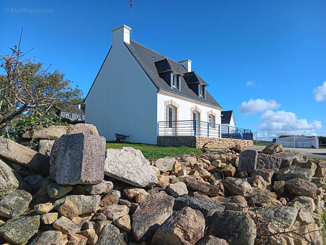 Maison à LOCOAL-MENDON