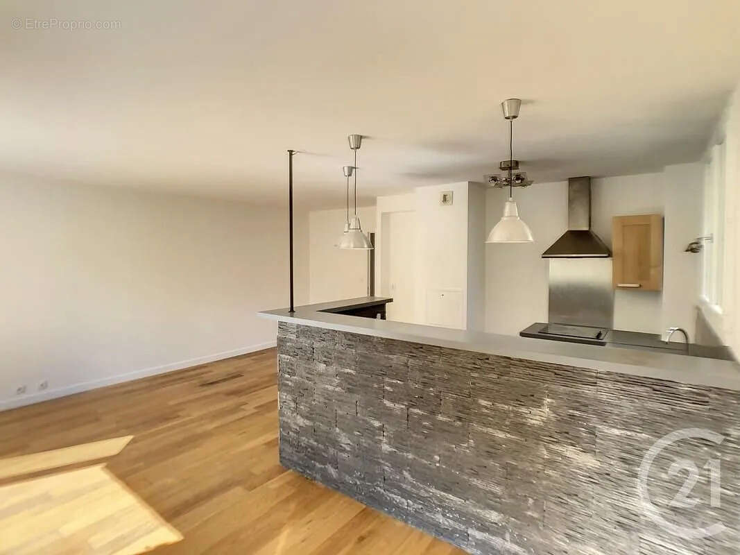 Appartement à FONTAINEBLEAU
