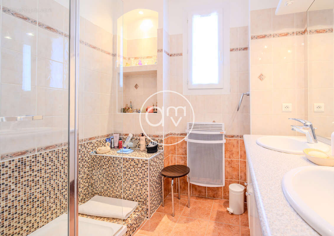 Maison à PIERREFEU-DU-VAR