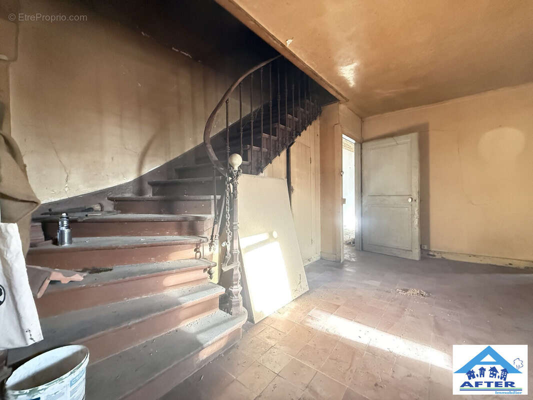 Maison à XERMAMENIL