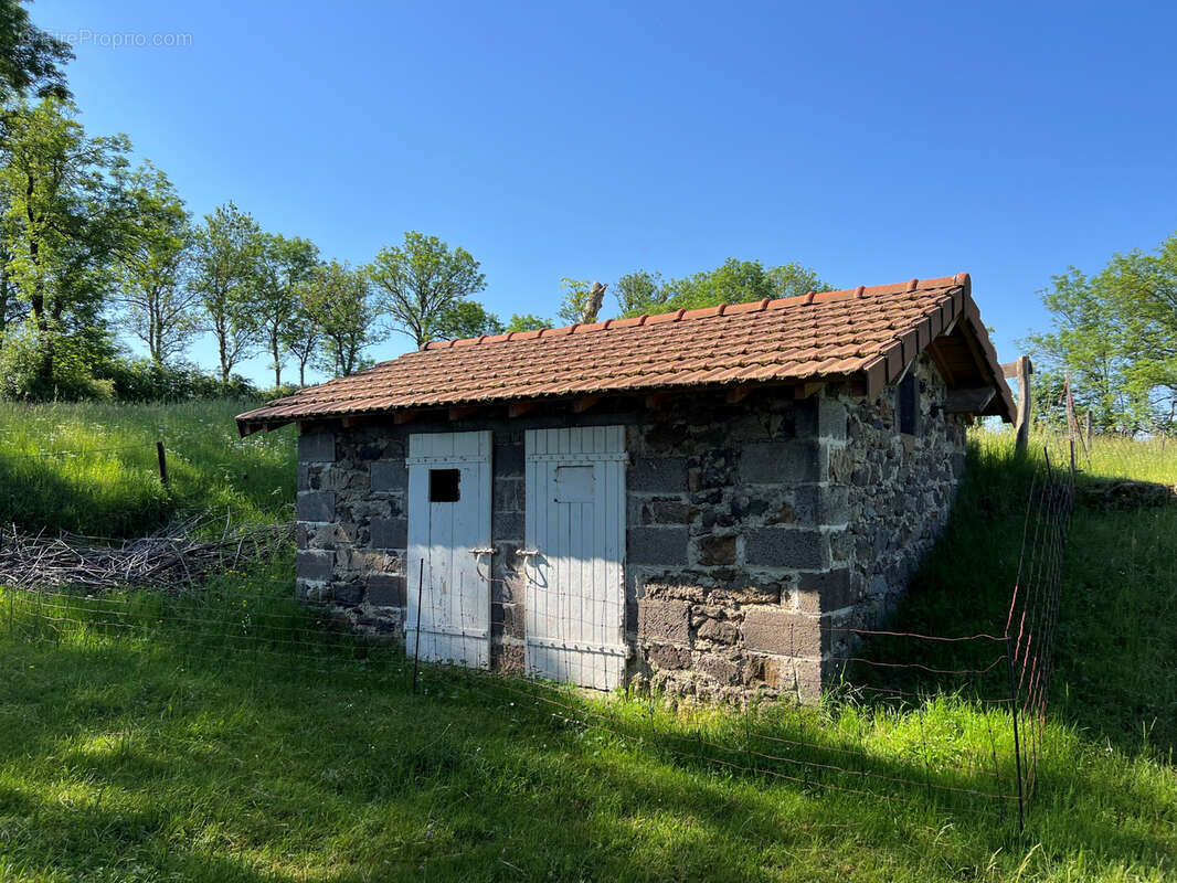 Maison à MONLET