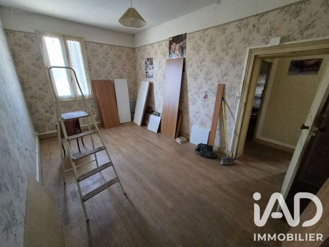 Maison 128 m² à Chevagnes  - photo 6