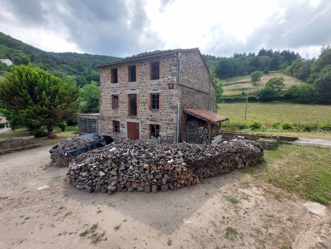 Photo 3 - Maison à MONTBRISON