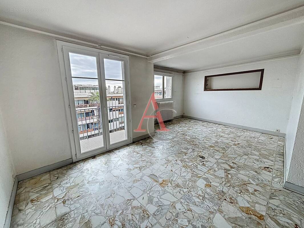 Appartement à CAGNES-SUR-MER