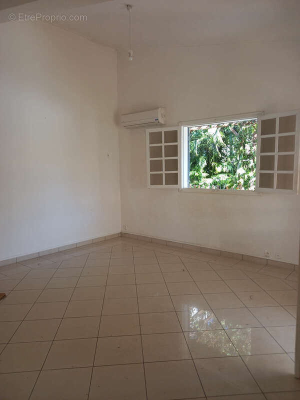 Maison à SAINT-DENIS