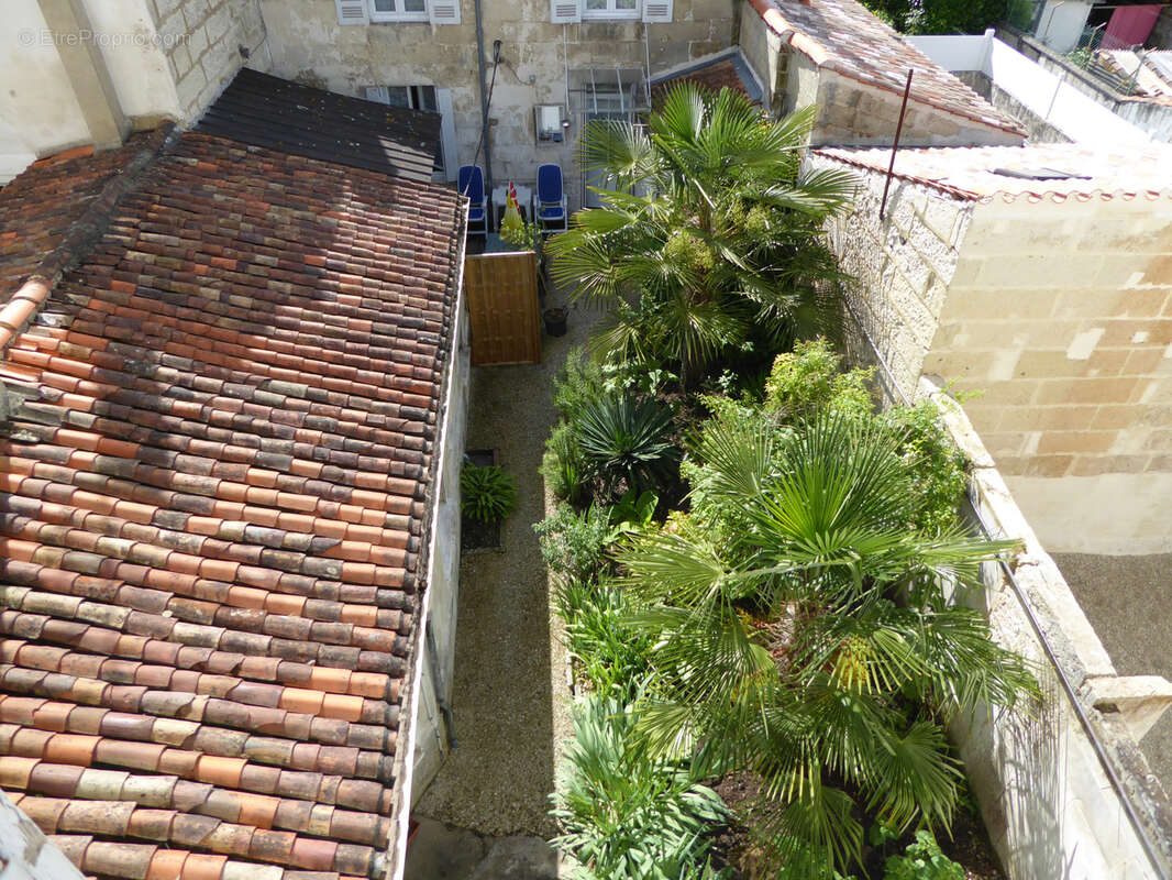 Appartement à SAINTES