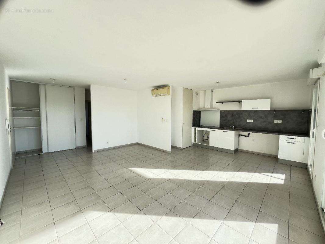 Appartement à NIMES