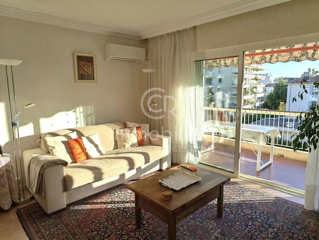 Appartement à CANNES