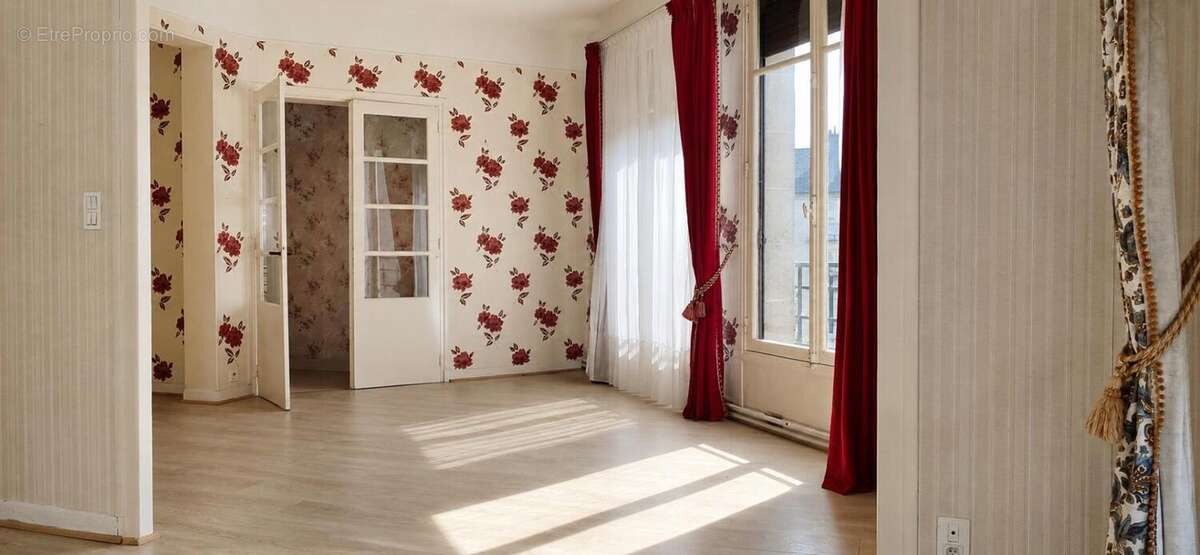 Appartement 79 m² à vendre - Centre-ville de Soissons ? Fort potentiel -  À rénover - photo 2