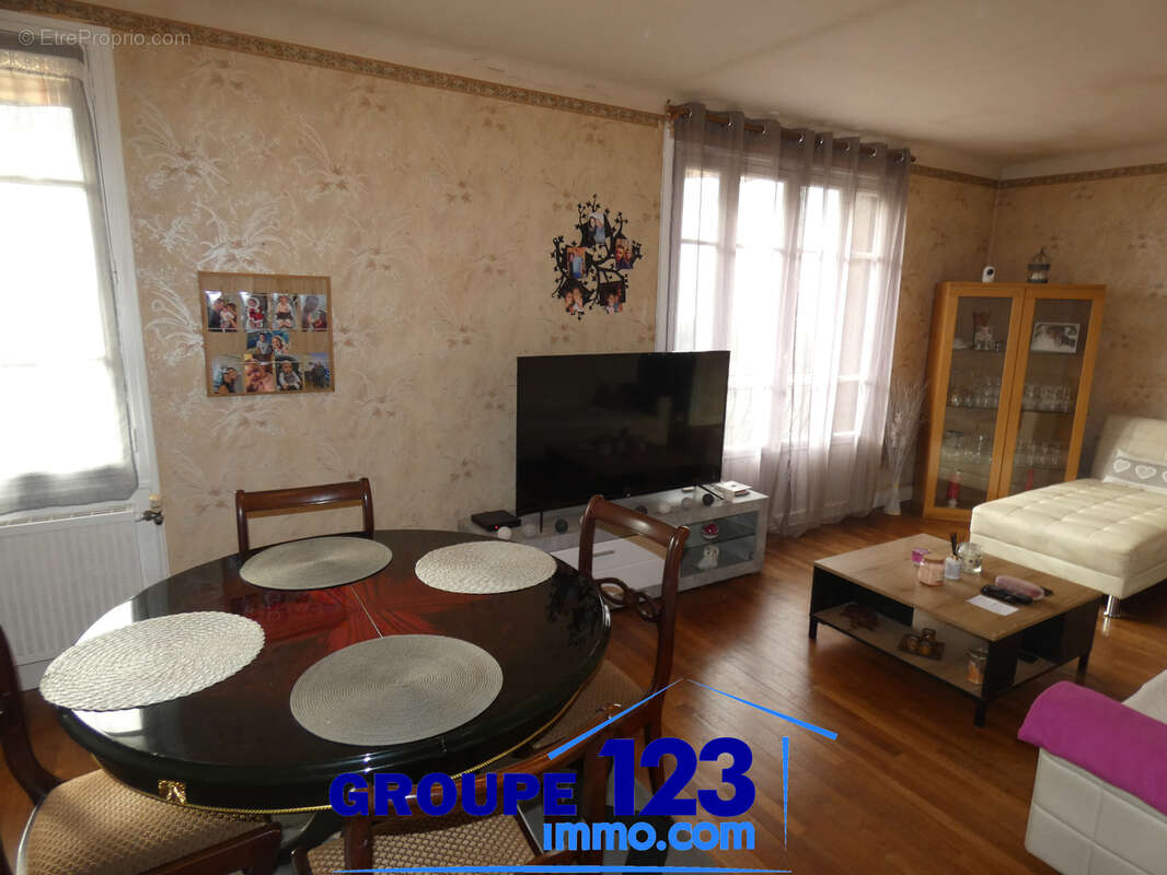 Maison à BRIENON-SUR-ARMANCON