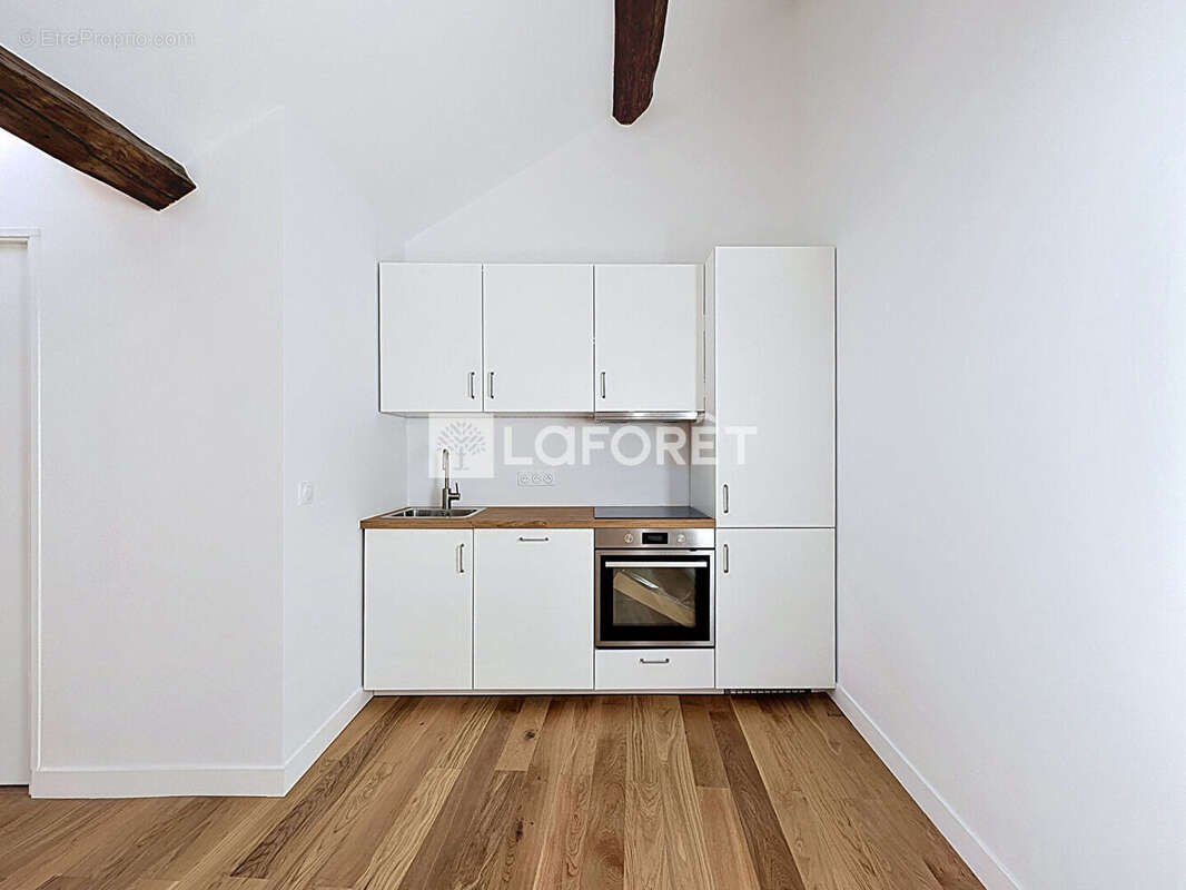 Appartement à SURESNES